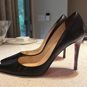 Christian Louboutin New Decoltissimo 100 Kid Pumps